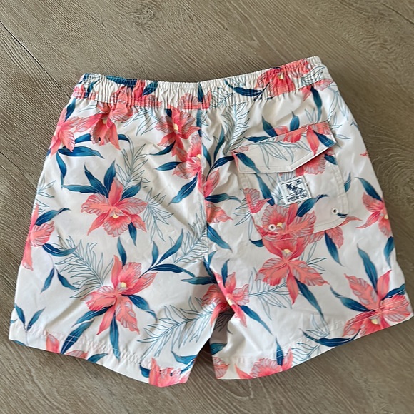 American Eagle Swim Trunks size XS - Picture 4 of 5